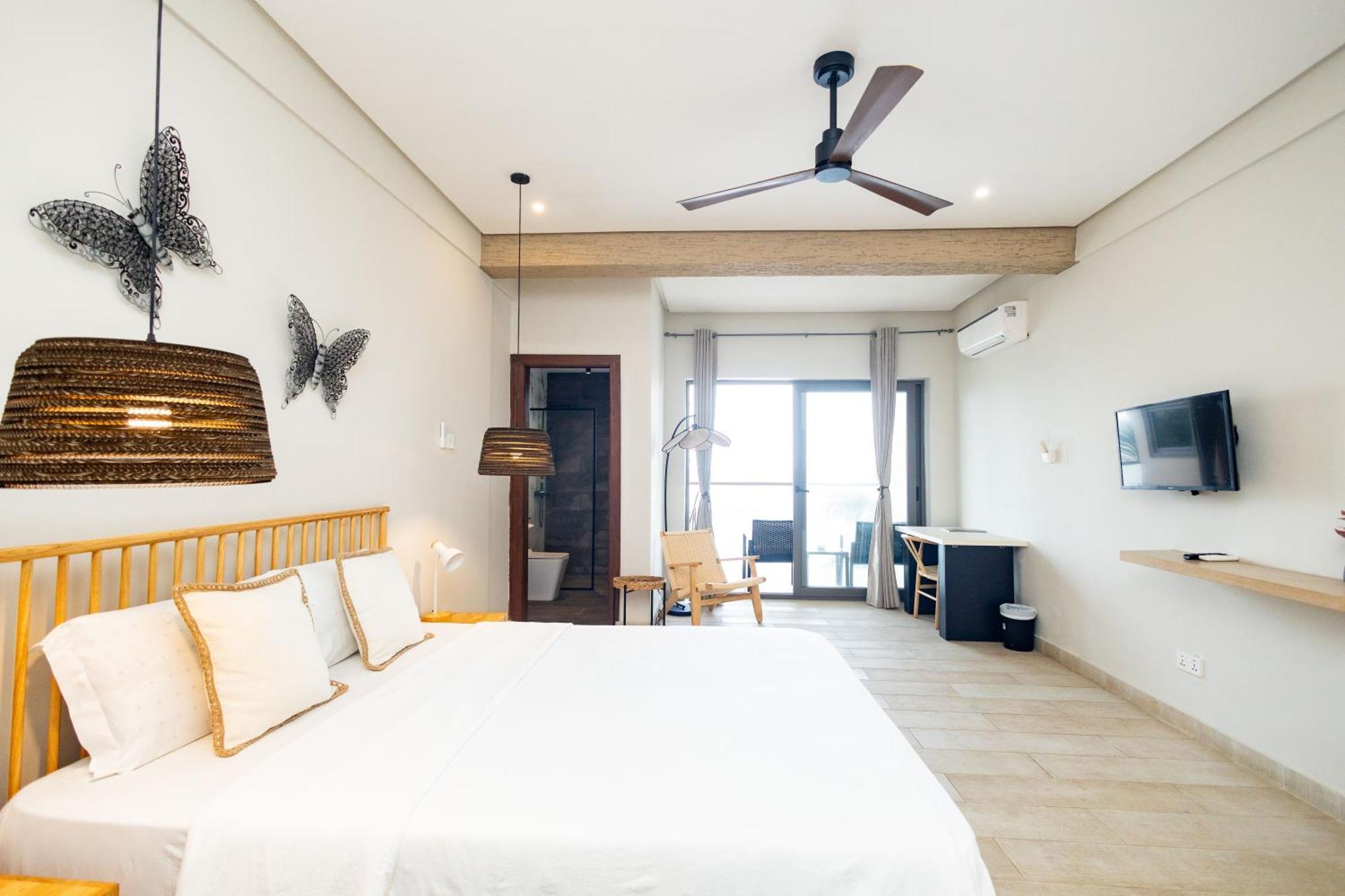 Serenity Residences & Spa - Kokrobite Beach Exterior foto